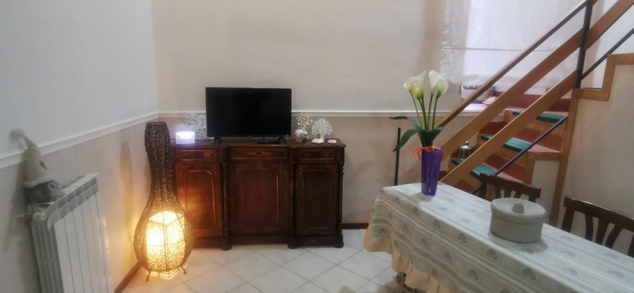 Real Family House Apartment Naples Exterior photo